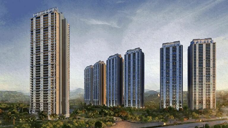 DLF Privana South