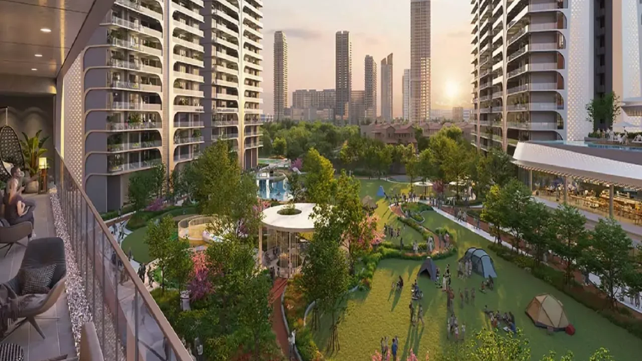 Smartworld Nature Court at GIC